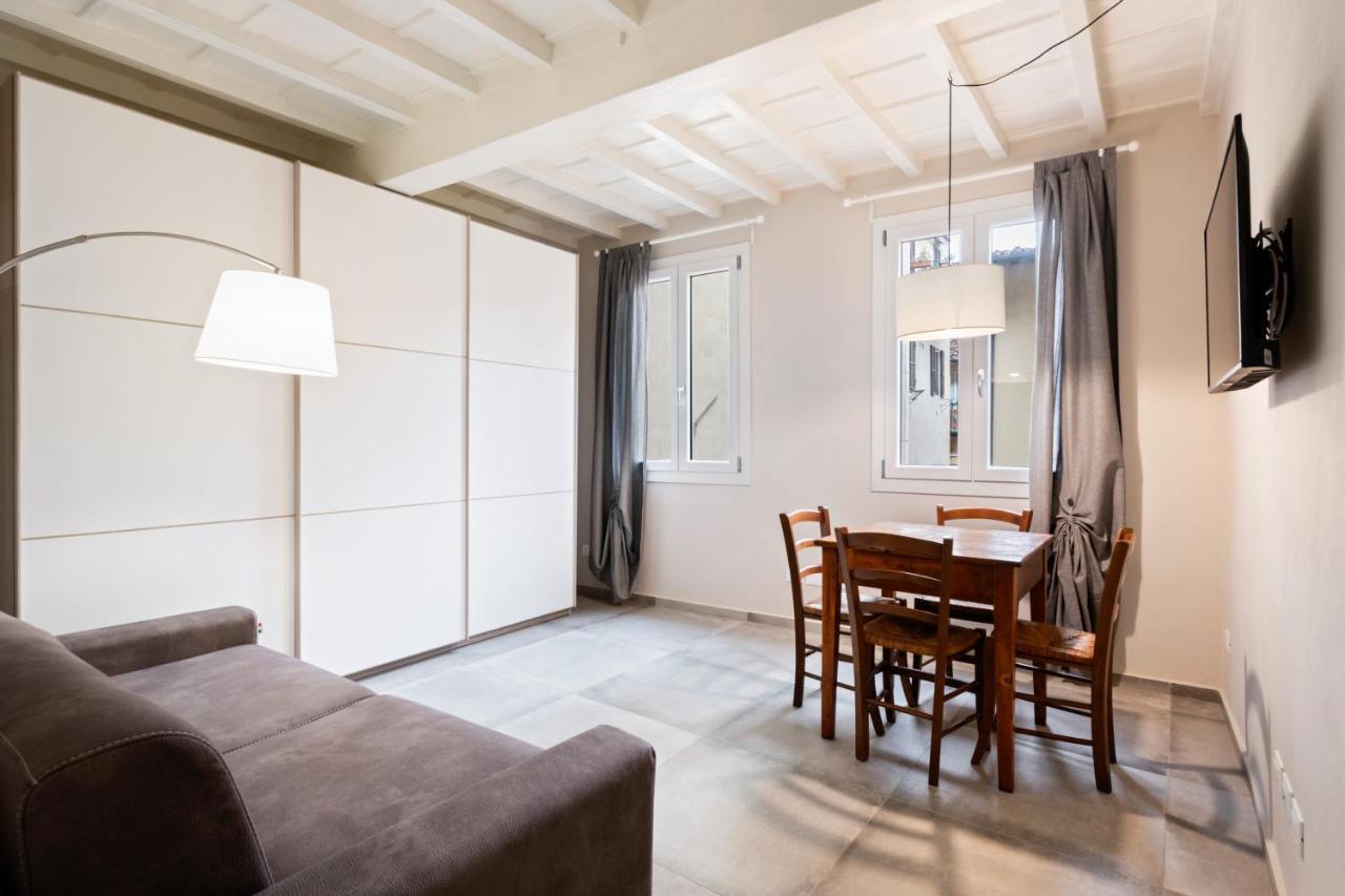 Il Palazzo Della Signoria Modern Loft Apartment ฟลอเรนซ์ ภายนอก รูปภาพ